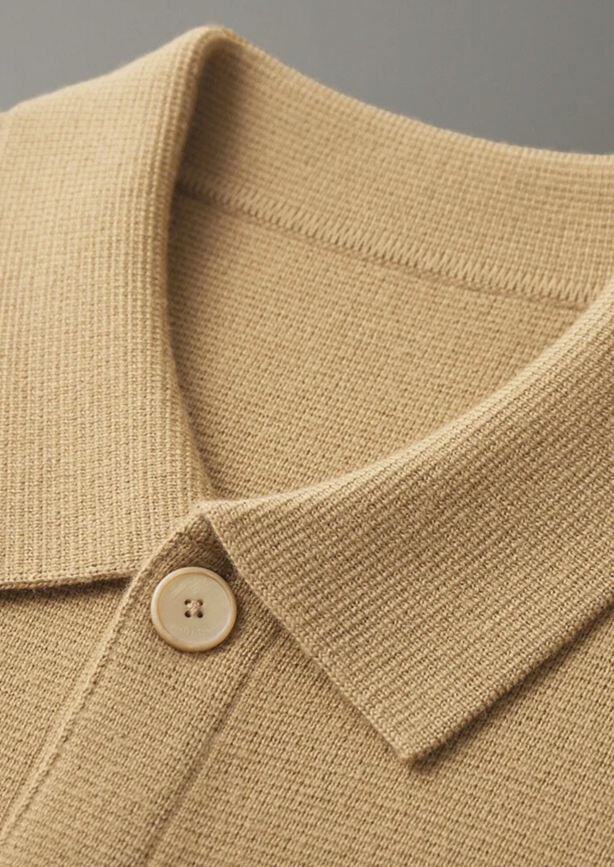 Herren Hemdjacke aus Strick mit Knopfleiste und Aufgesetzten Taschen