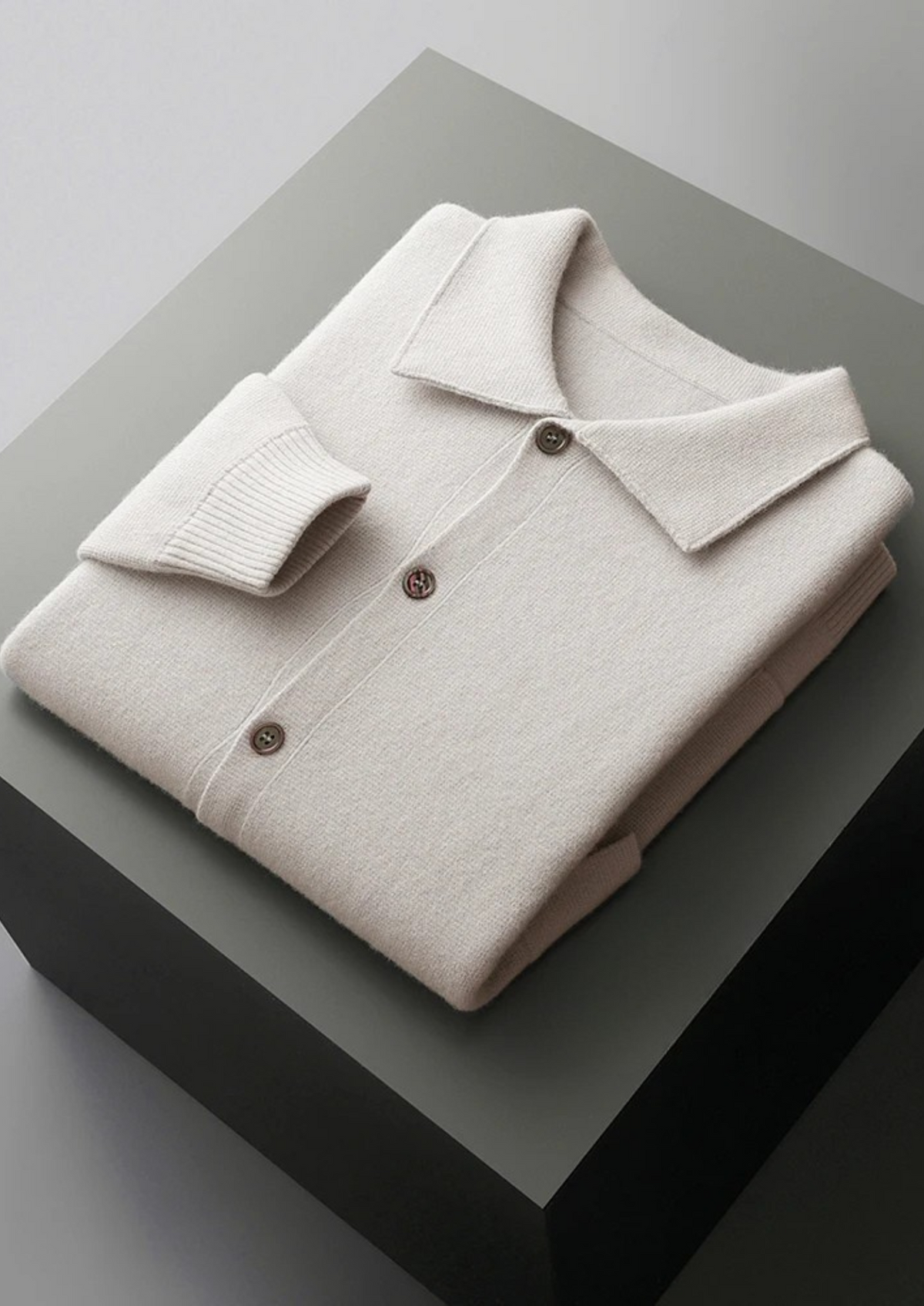 Herren Hemdjacke aus Strick mit Knopfleiste und Aufgesetzten Taschen