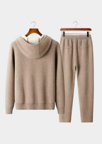 Herren Set mit Kapuzenjacke mit Rippbündchen und Jogginghose