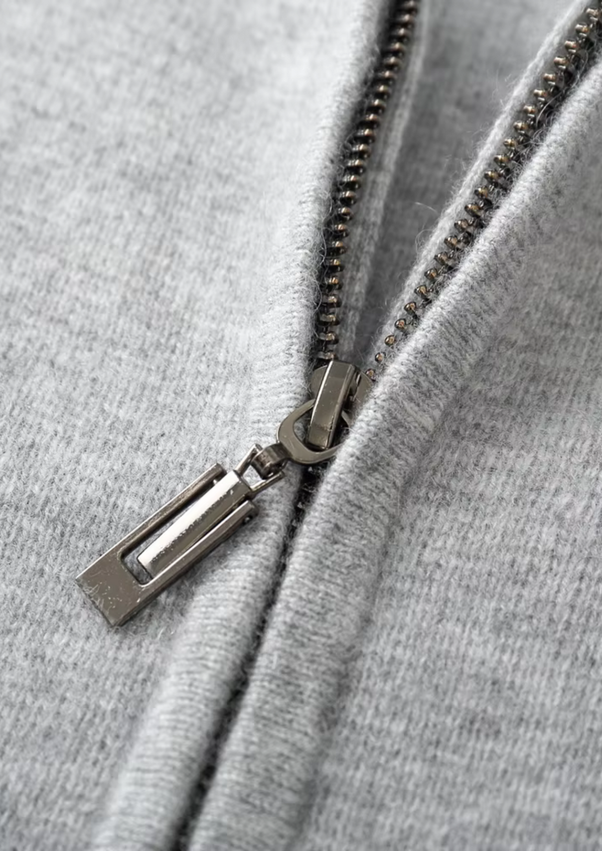 Herren Set mit Kapuzenjacke mit Reißverschluss und Jogginghose mit Kordelzug