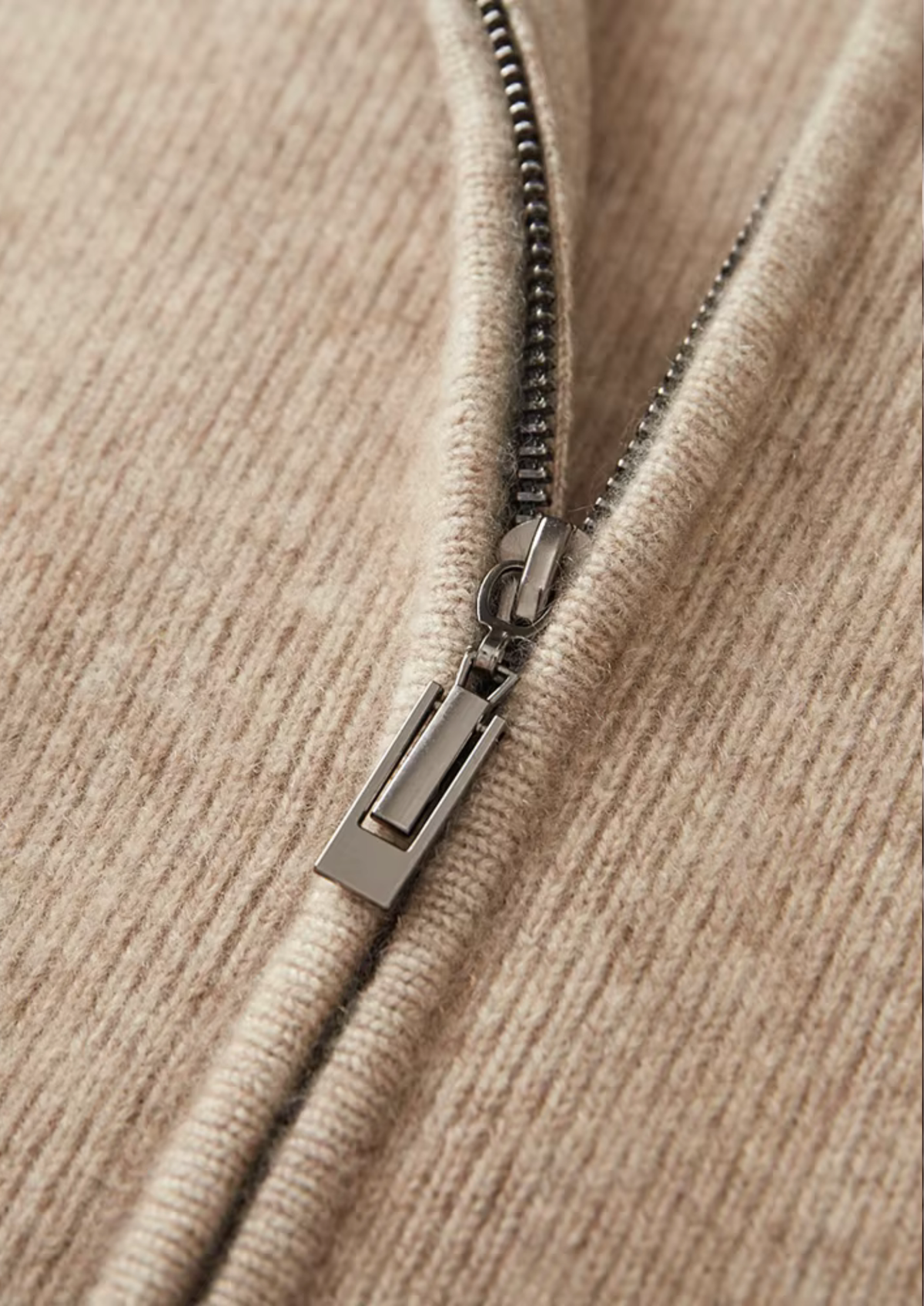 Herren Strickjacke mit Reißverschluss und Raglanärmeln