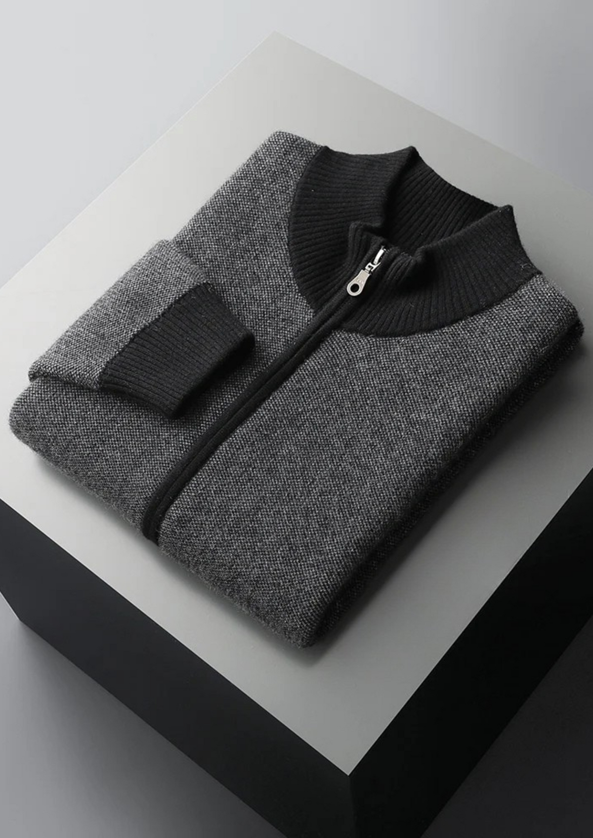 Herren Strickjacke mit Reißverschluss und Zweifarbigem Strickmuster