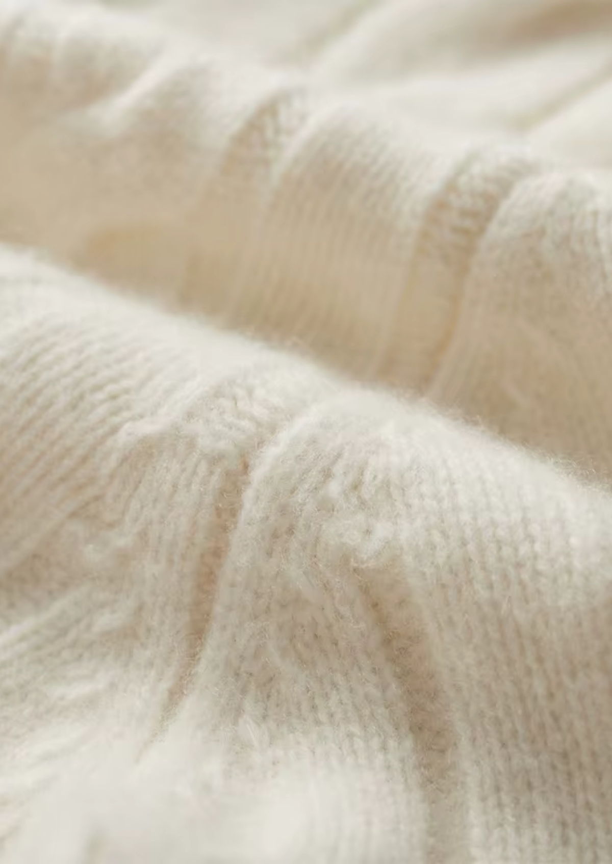 Herren Strickjacke mit Zweiwege-Reißverschluss und Zopfmuster