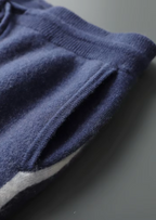 Herren Set mit Kapuzenjacke mit Rippbündchen und Jogginghose