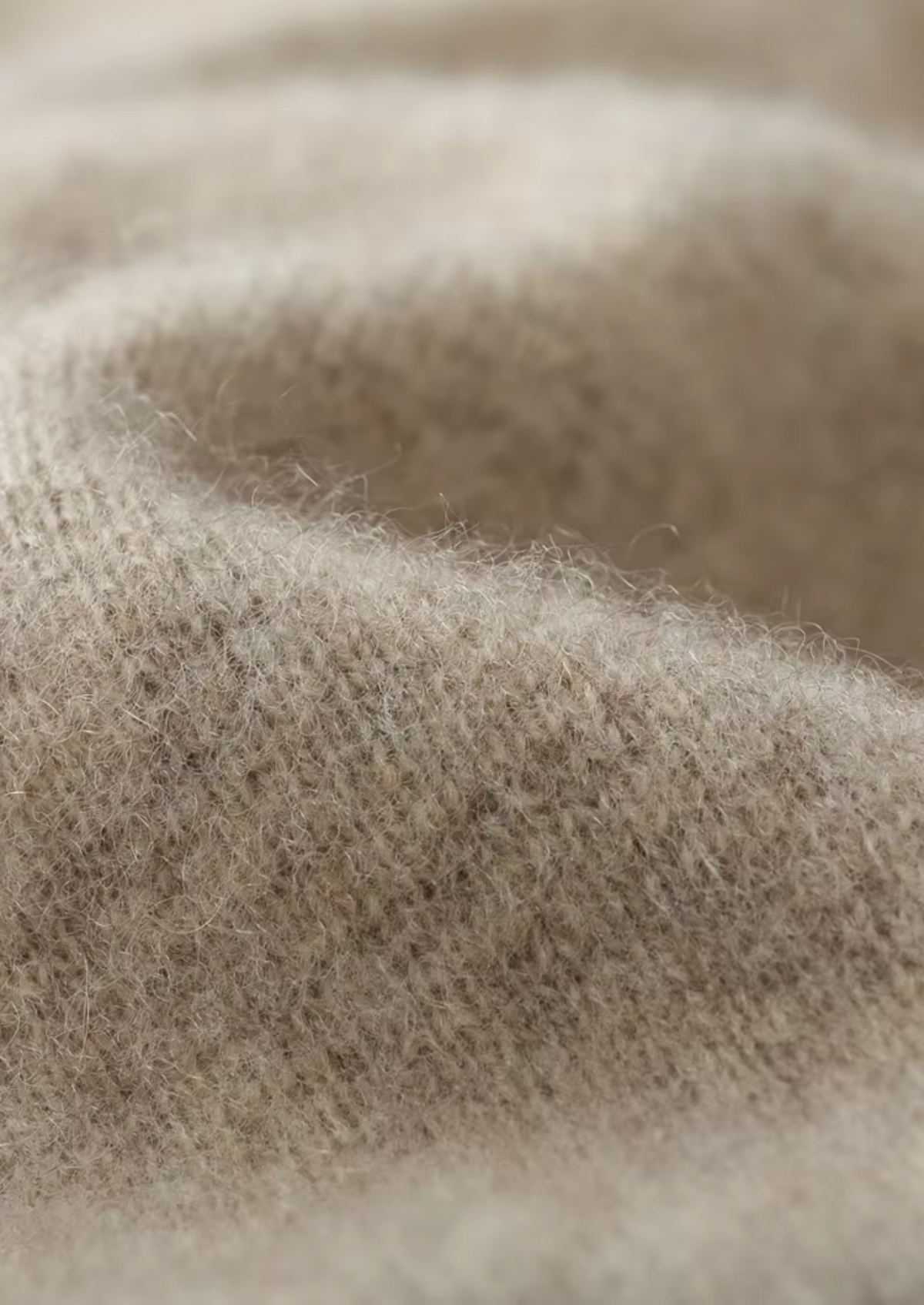 Herren Strickjacke mit V-Ausschnitt und Knopfleiste