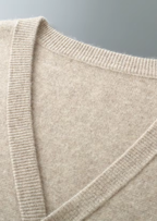 Herren Strickjacke mit V-Ausschnitt und Knopfleiste