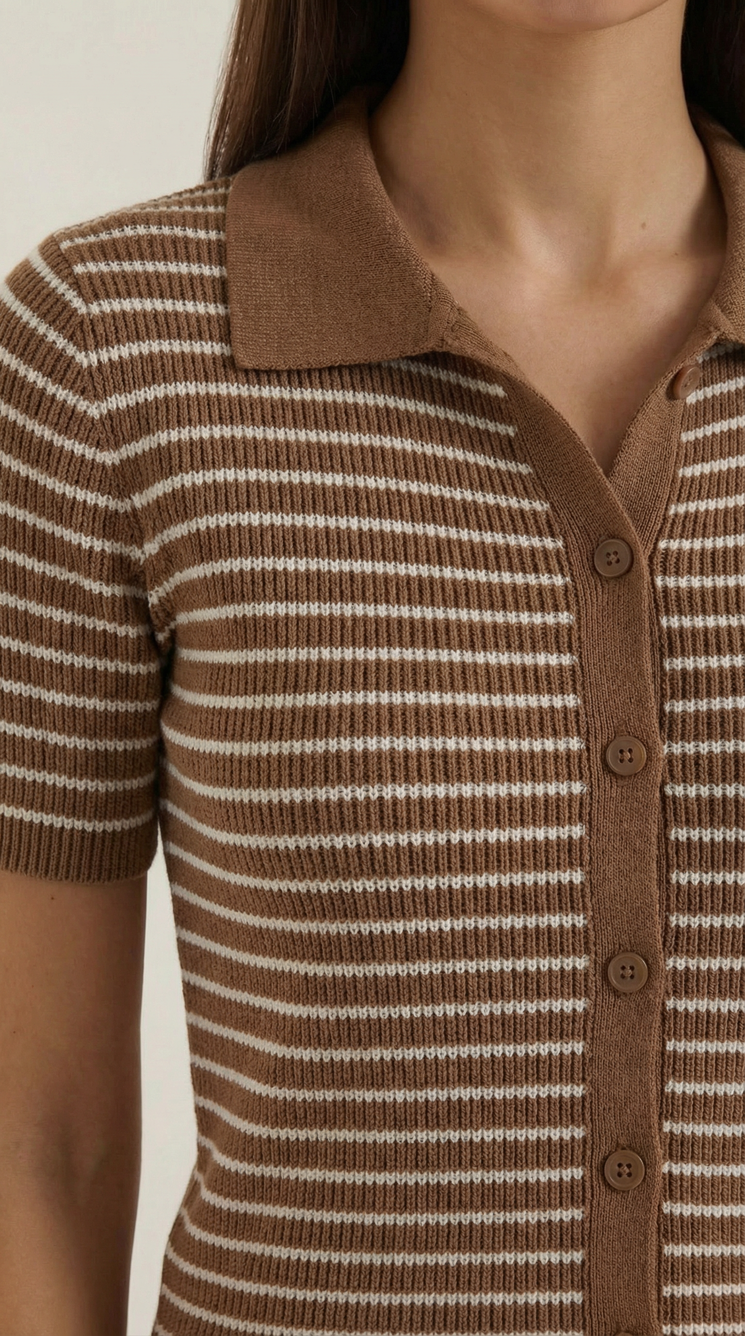 Damen Gestreiftes Polo-Top mit Kurzem Schnitt und Knopfleiste