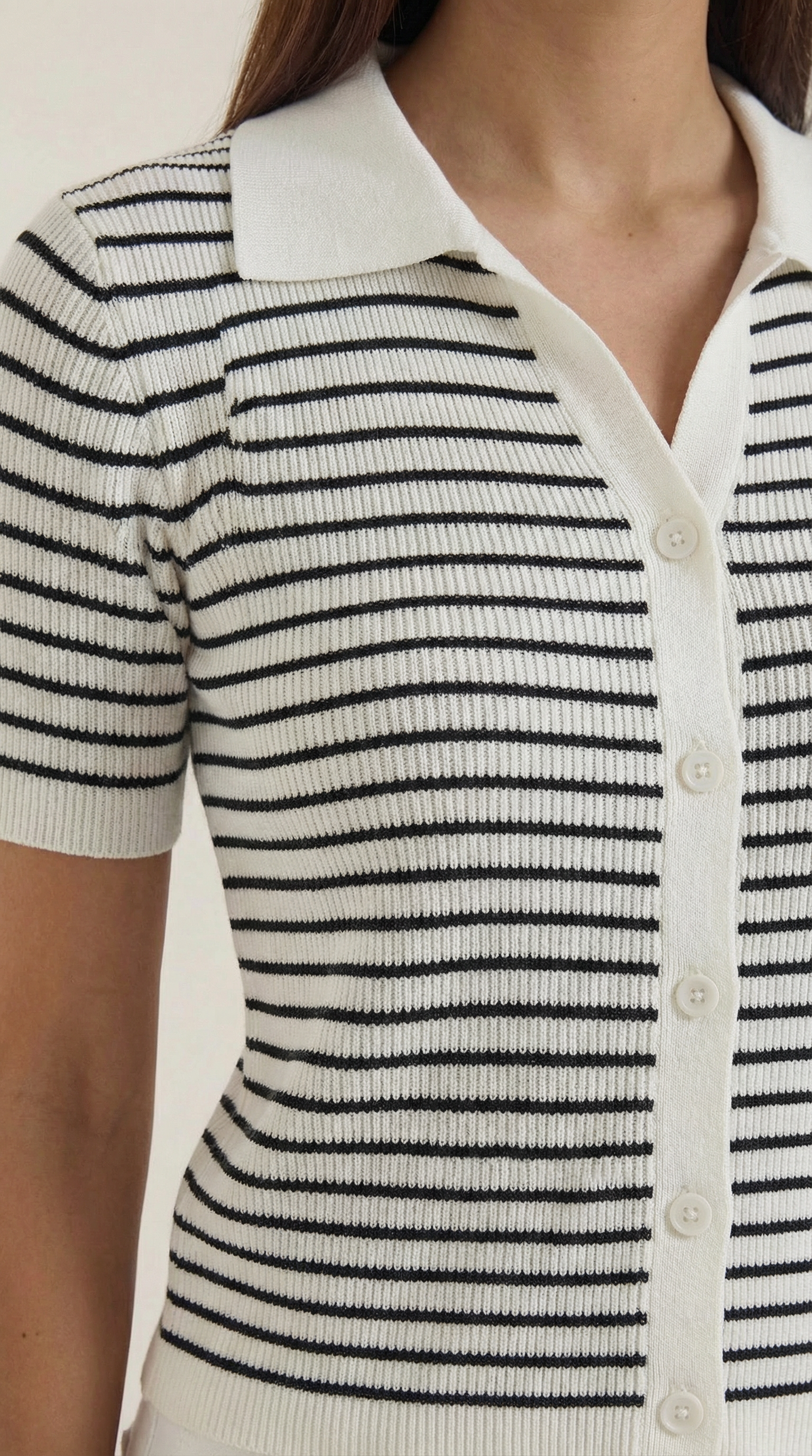 Damen Gestreiftes Polo-Top mit Kurzem Schnitt und Knopfleiste