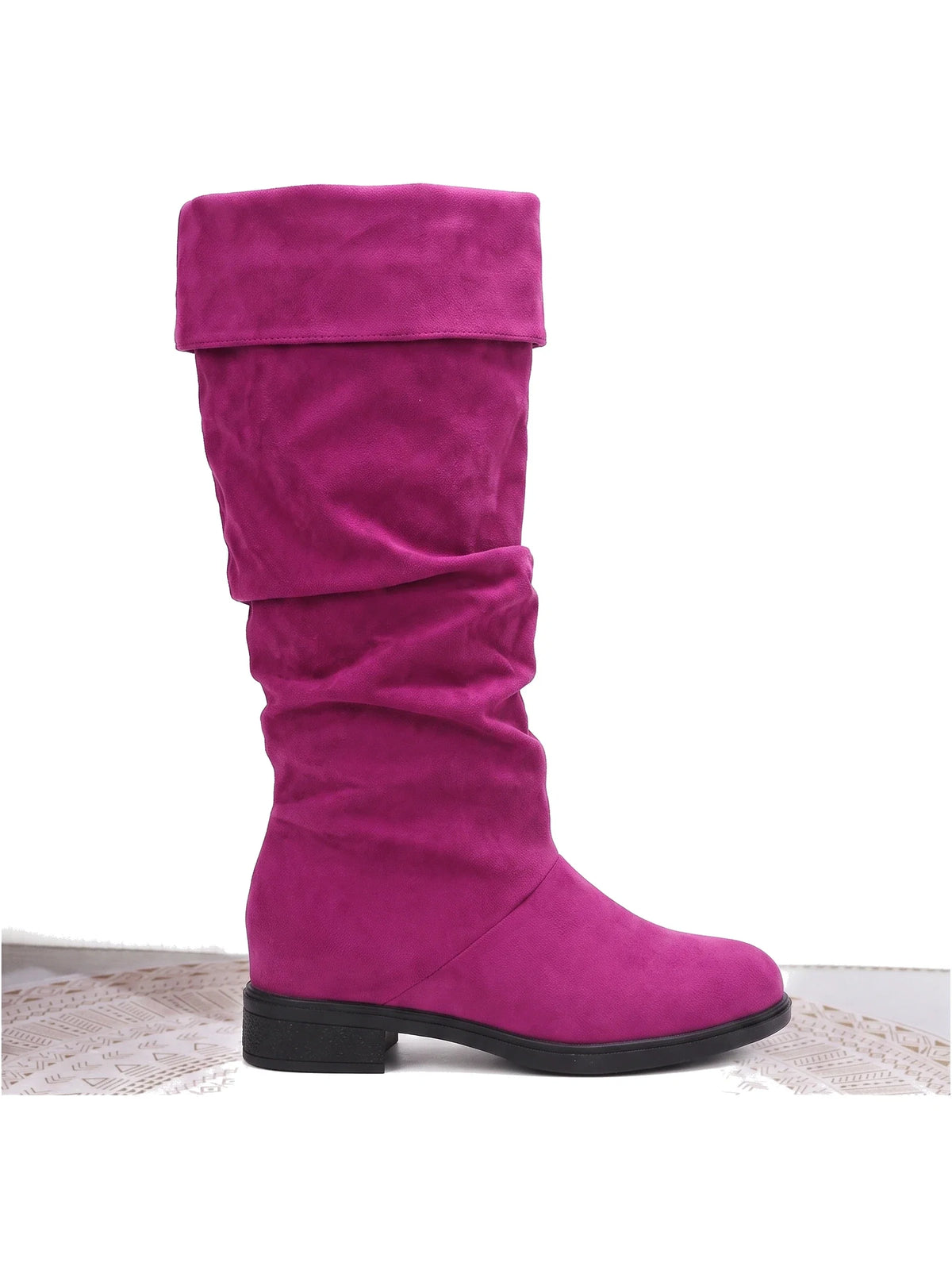 Damen Kniestiefel mit gerafftem Schaft in Fuchsia, Seitenansicht