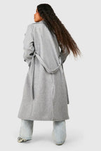 Damen Langer Trenchcoat mit Gürtel und Breitem Reverskragen Ansicht 8