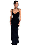 Damen Maxikleid mit Spaghettiträgern und diagonalen Volants über die gesamte Länge