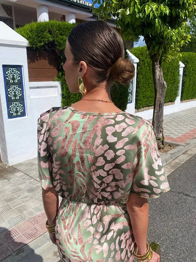 Damen Midikleid mit tiefem V-Ausschnitt und Metallic-Animal-Print Ansicht 2