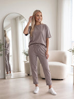 Damen Set mit Oversize T-Shirt und Joggerhose mit Bündchen – Ansicht 4