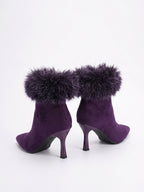 Damen Stiefeletten mit flauschigem Abschluss, Paar von hinten