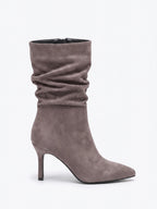 Damen Stiefeletten mit gerafftem Schaft auf Stiletto-Absatz, Seitenansicht