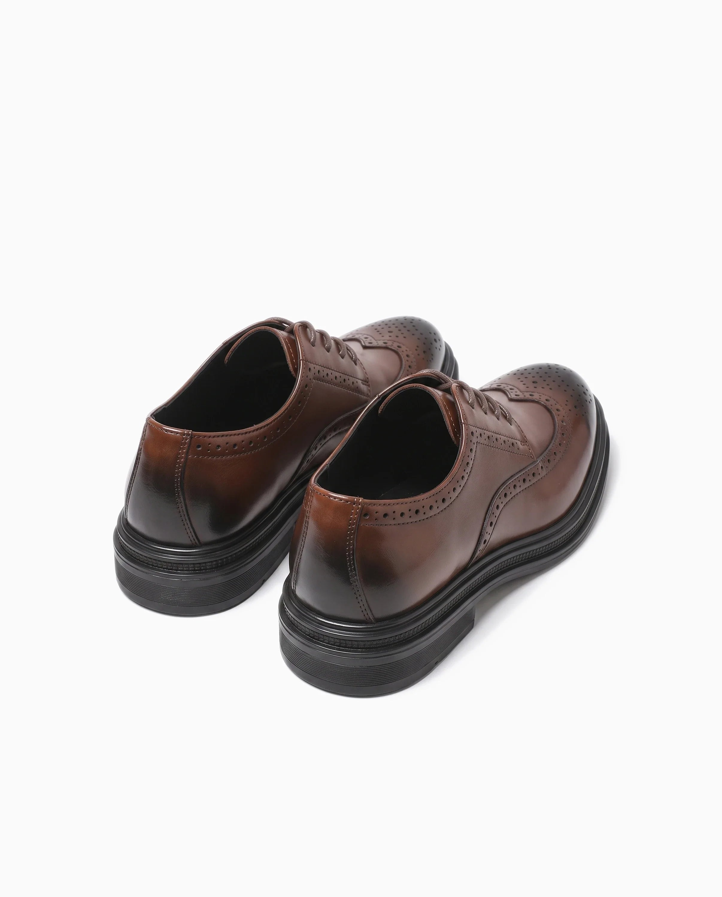 Herren Brogue Schnürschuhe mit Wingtip-Kappe, Braun – Rückansicht