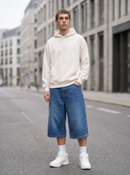 Herren Jeansshorts mit Weitem Schnitt in Kniehöhe – Ansicht 4
