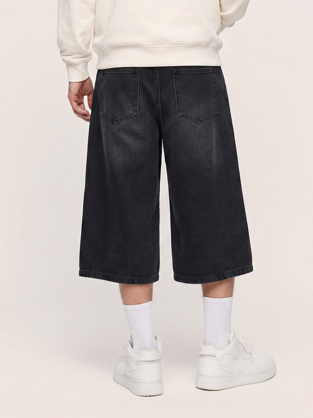 Herren Jeansshorts mit Weitem Schnitt in Kniehöhe – Ansicht 6
