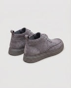 Herren Knöchelhohe Wildleder Sneaker mit Schnürung, Grau – Rückansicht