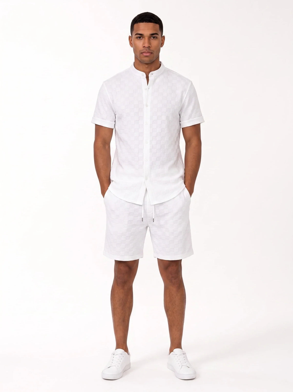 Herren Set mit Stehkragenhemd und Shorts in Geprägter Struktur – Ansicht 13