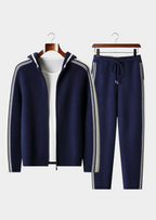 Herren Set mit Strickjacke mit Kontraststreifen und Hose
