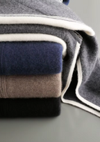 Herren Set mit Strickjacke mit Kontraststreifen und Hose – Ansicht 11