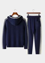 Herren Set mit Strickjacke mit Kontraststreifen und Hose – Ansicht 2
