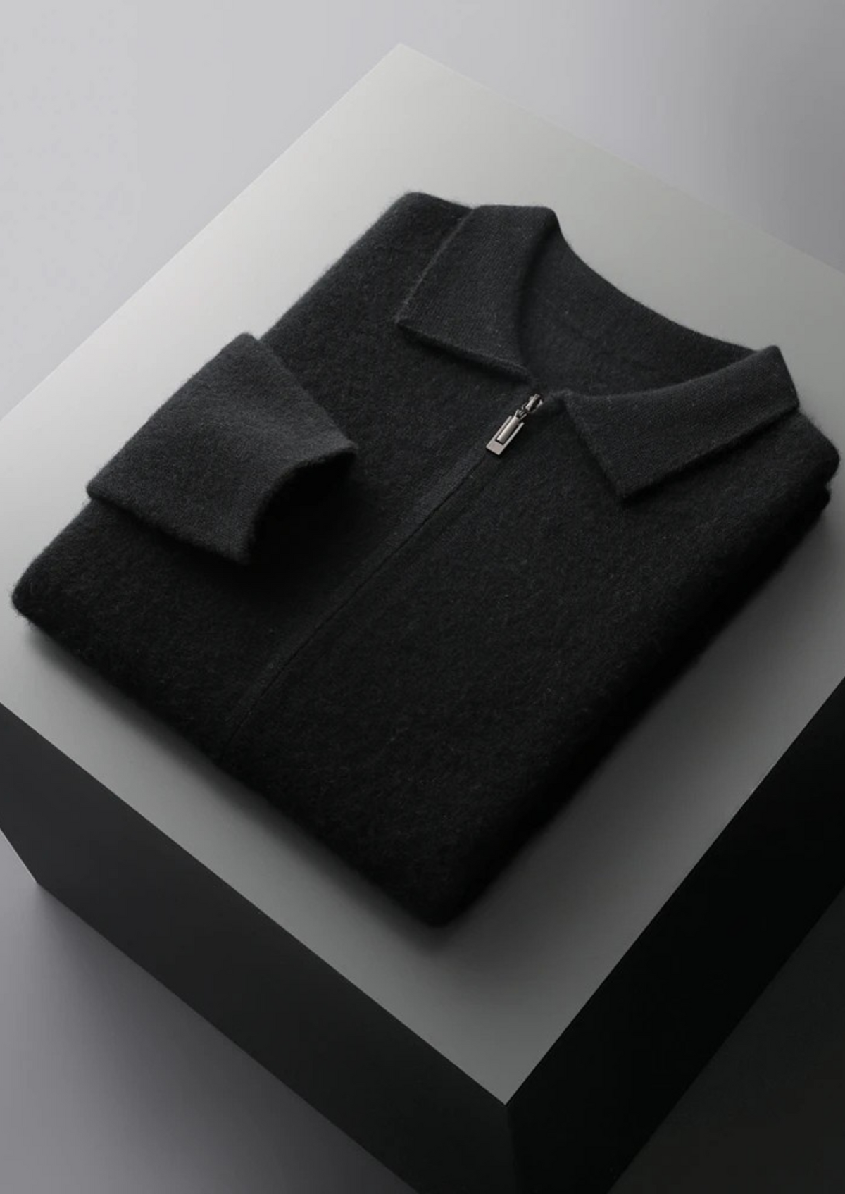 Herren Strickjacke mit Hemdkragen und Aufgesetzten Taschen – Ansicht 7
