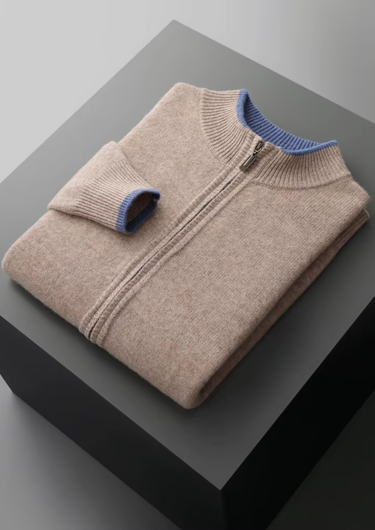 Herren Strickjacke mit Reißverschluss und Kontrastfarbenem Kragen – Ansicht 13