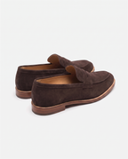 Herren Wildleder Slipper mit Zierriemen, Braun – Rückansicht