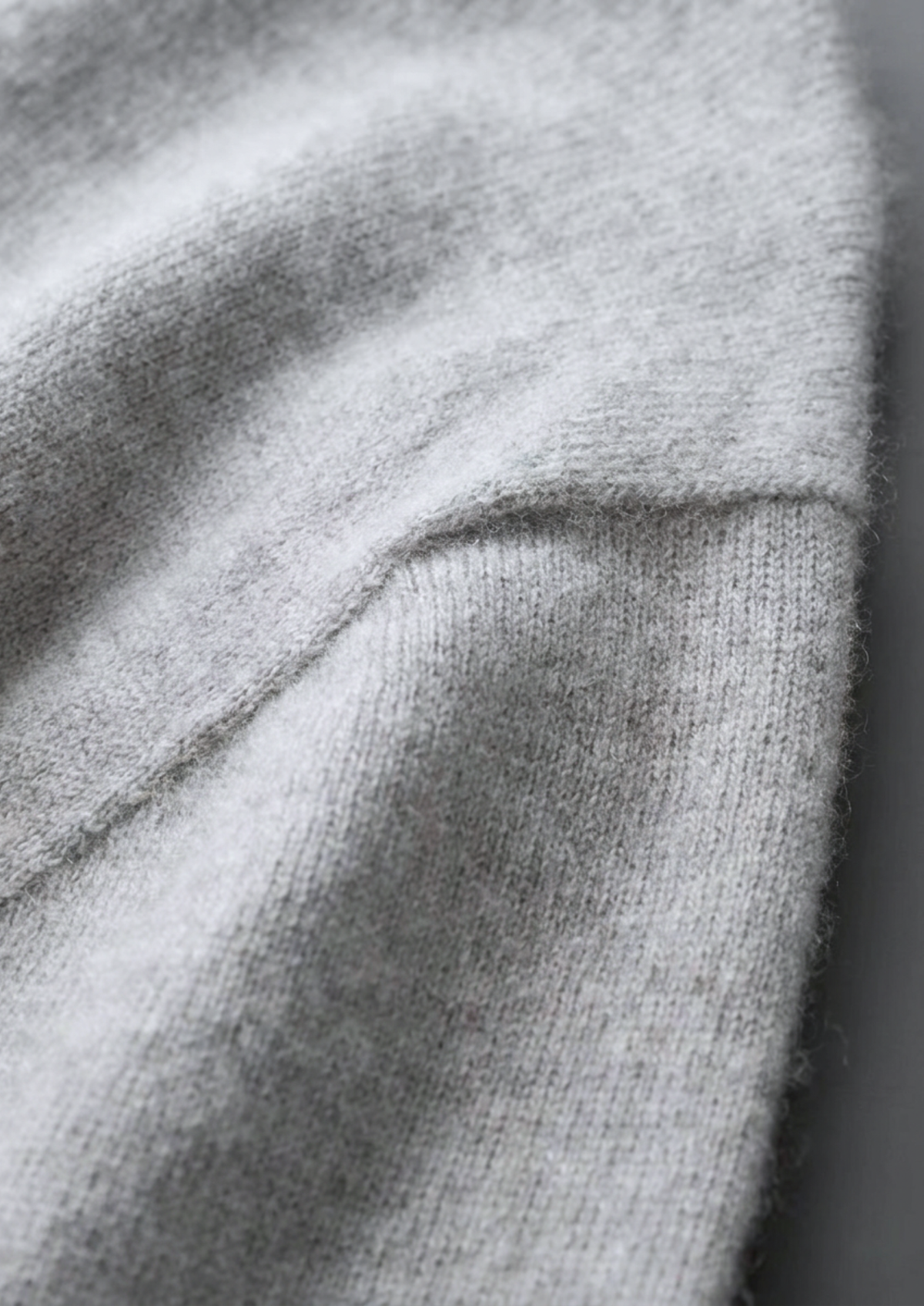 Herren Feinstrick-Shirt mit Rundhalsausschnitt und Kurzen Ärmeln