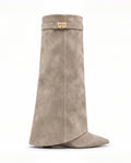 Damen Kniestiefel mit Verdecktem Keilabsatz und Überschlag 1