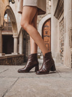 Damen Stiefeletten mit Eckiger Zehenpartie und Reißverschluss Hinten 8