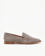 Damen Wildleder Loafer mit Spitzer Zehenpartie und Zierriemen 9