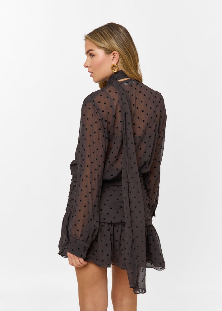 Damen Minikleid mit Langen Ärmeln, Wickelschnitt und Volant am Saum Ansicht 9