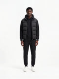 Herren Hoodie, Gesteppte Weste und Joggerhose Set 1