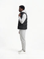 Herren Hoodie, Gesteppte Weste und Joggerhose Set 10
