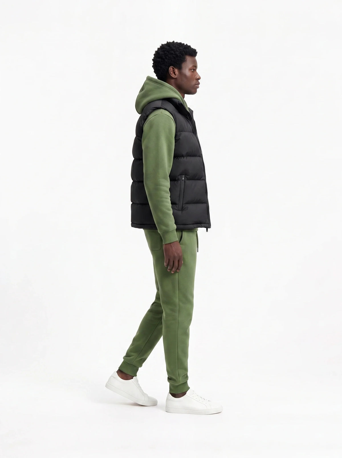 Herren Hoodie, Gesteppte Weste und Joggerhose Set 6