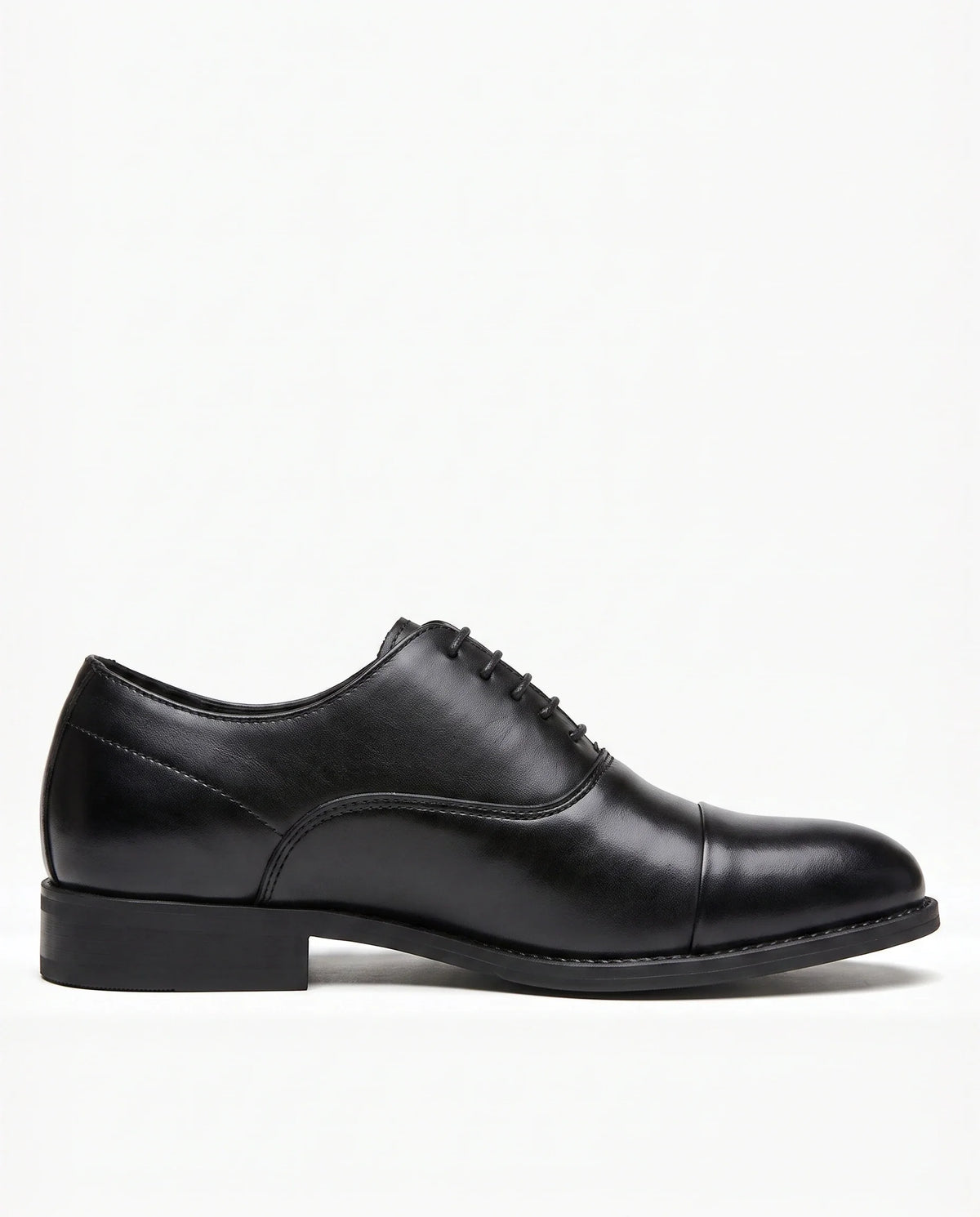 Herren Oxford Schnürschuhe mit Ziernaht an der Zehenkappe 1