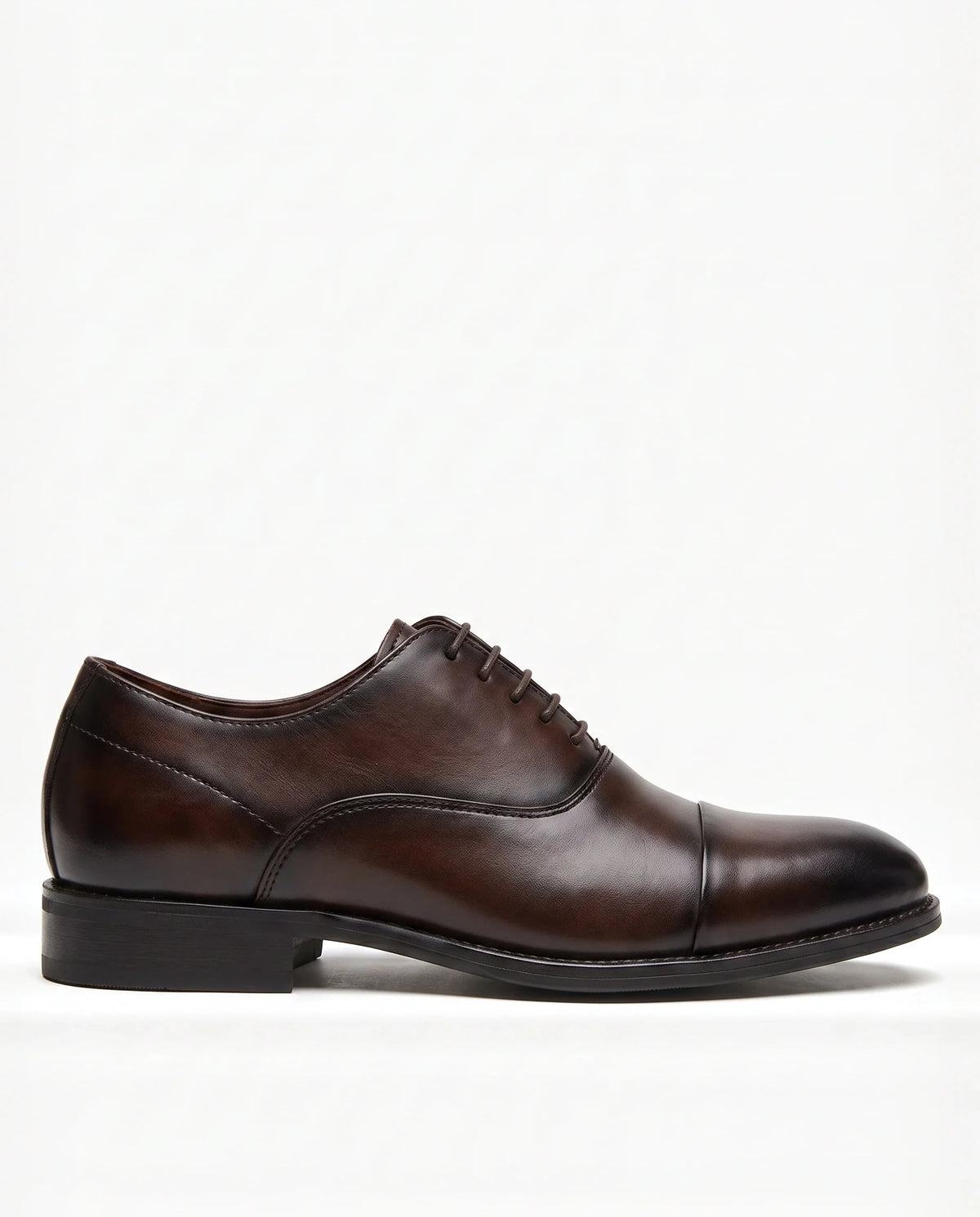 Herren Oxford Schnürschuhe mit Ziernaht an der Zehenkappe 5