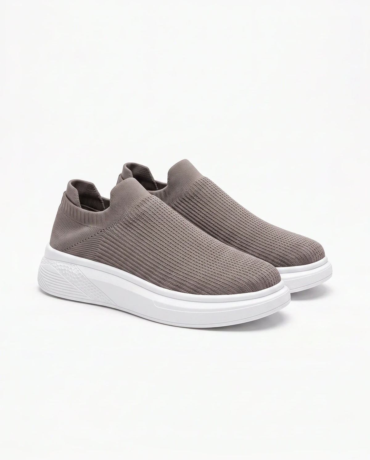 Herren Slip-On Sneaker aus Strick auf Dicker Weißer Sohle 18