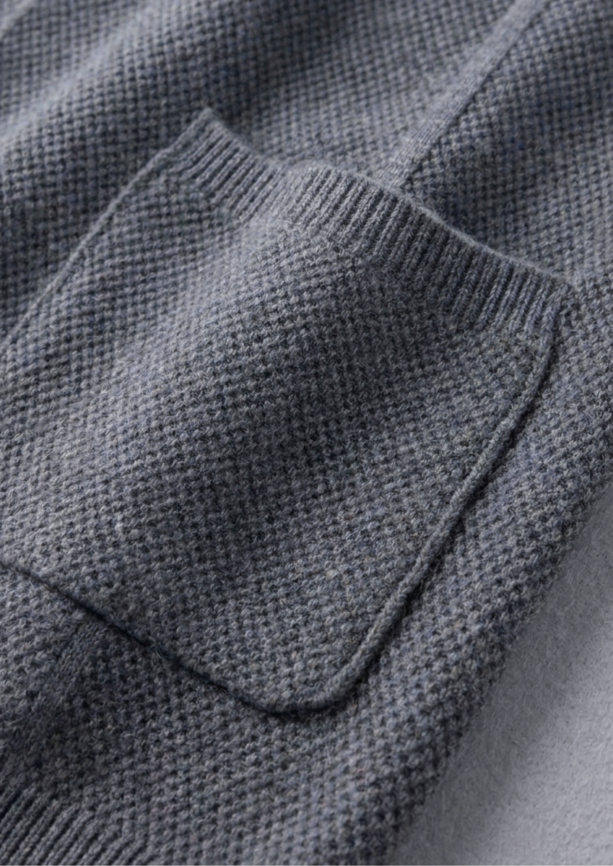 Herren Hemdjacke aus Strick mit Knopfleiste und Aufgesetzten Taschen